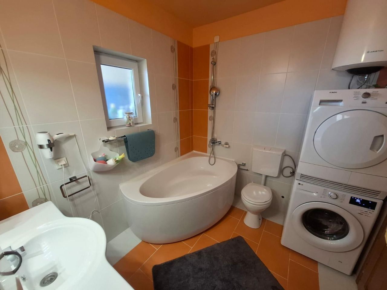 House in Rezevici, Montenegro, 116 m² - picture 10