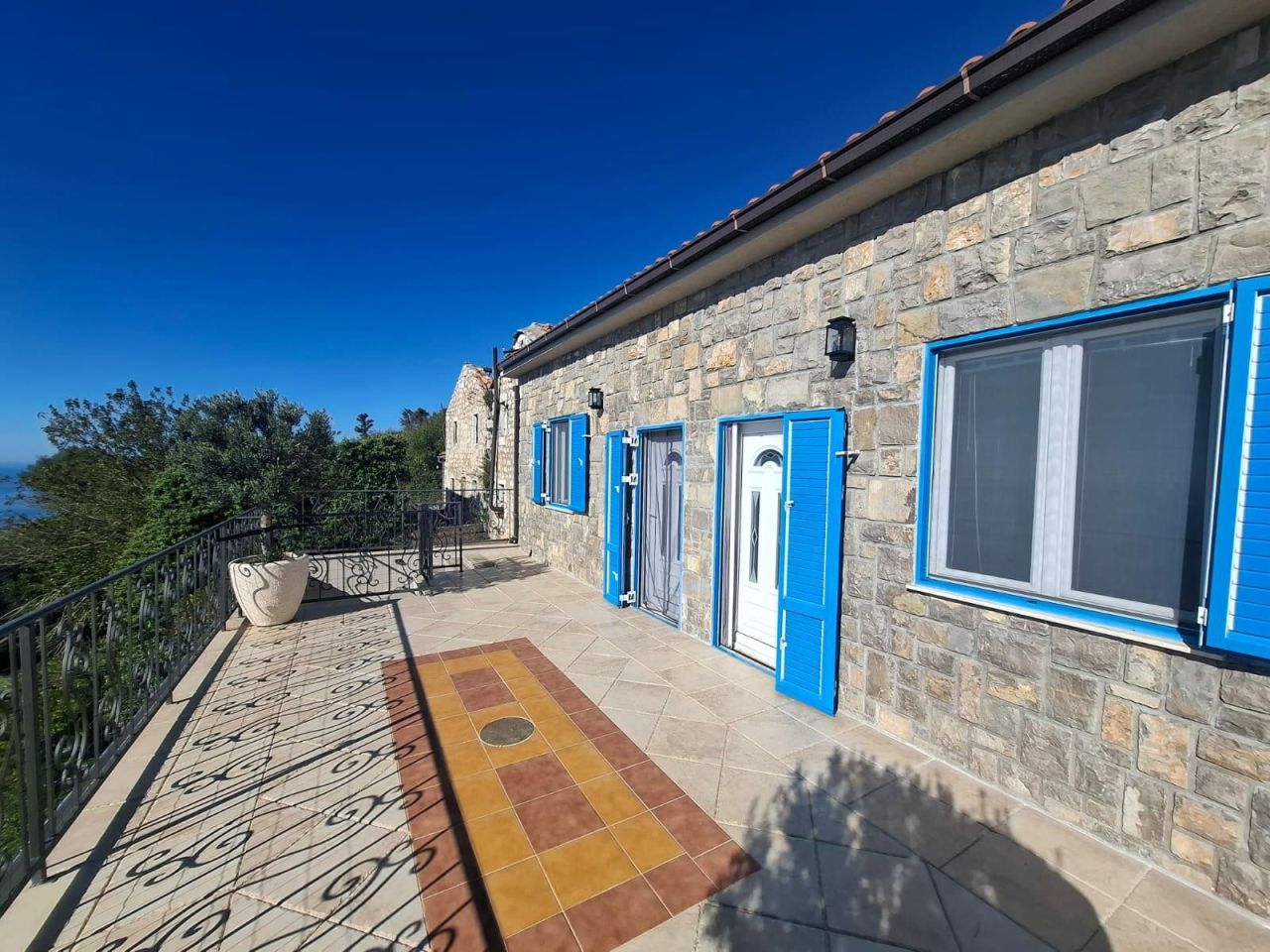 House in Rezevici, Montenegro, 116 m² - picture 17