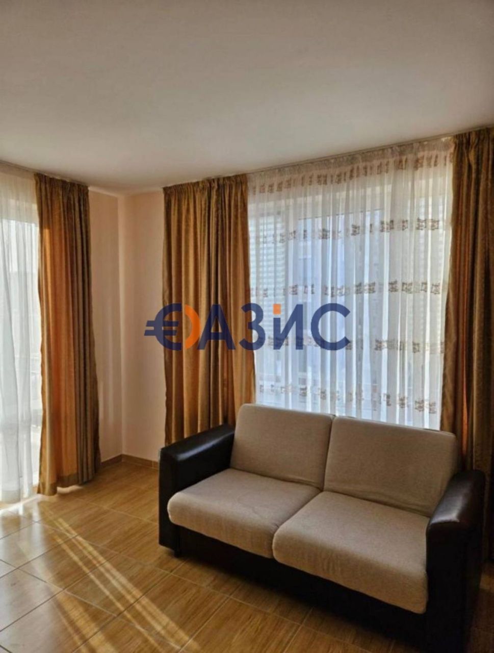 Apartment in Sveti Vlas, Bulgaria, 54.5 m² - picture 8