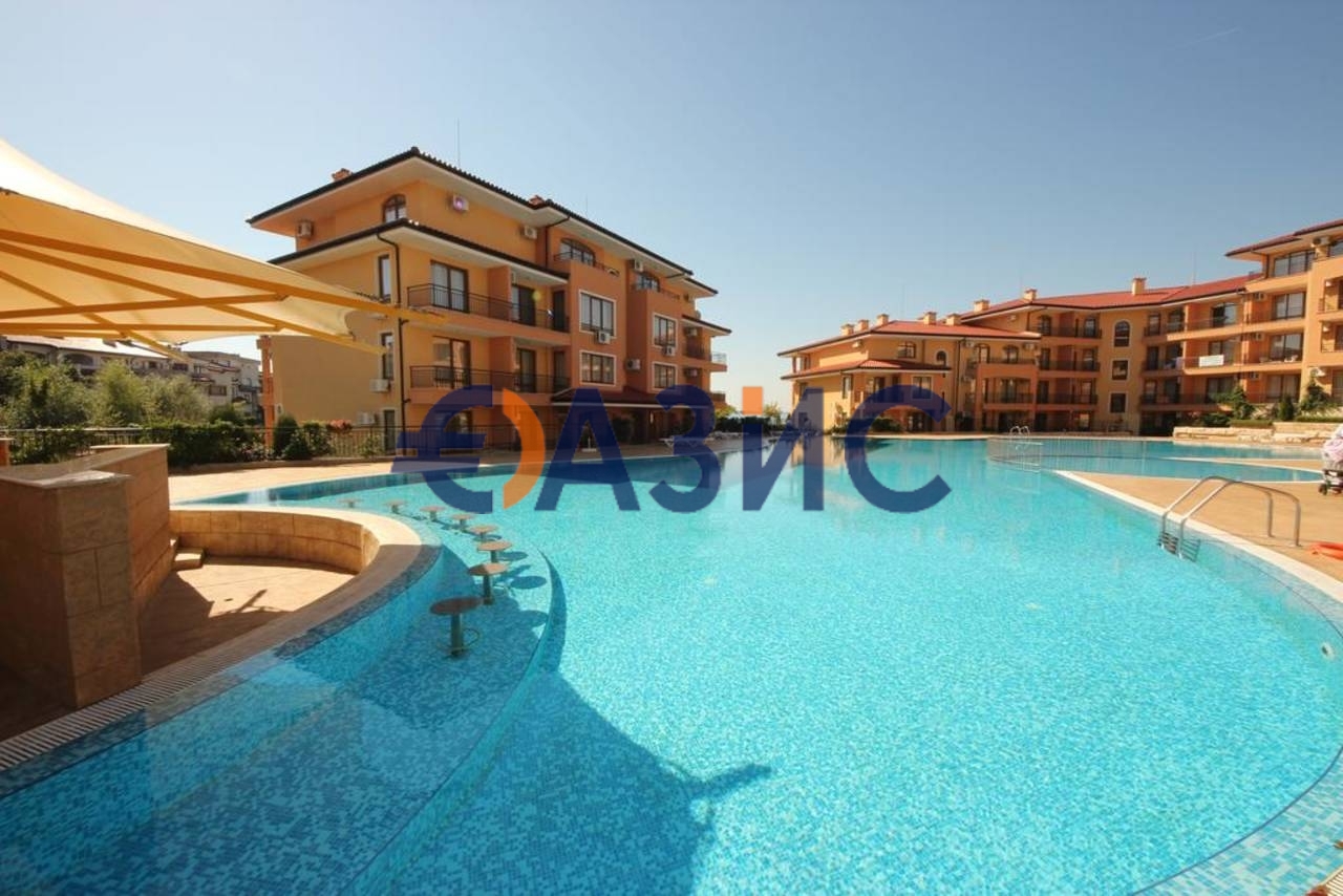 Apartment in Sveti Vlas, Bulgaria, 54.5 m² - picture 16