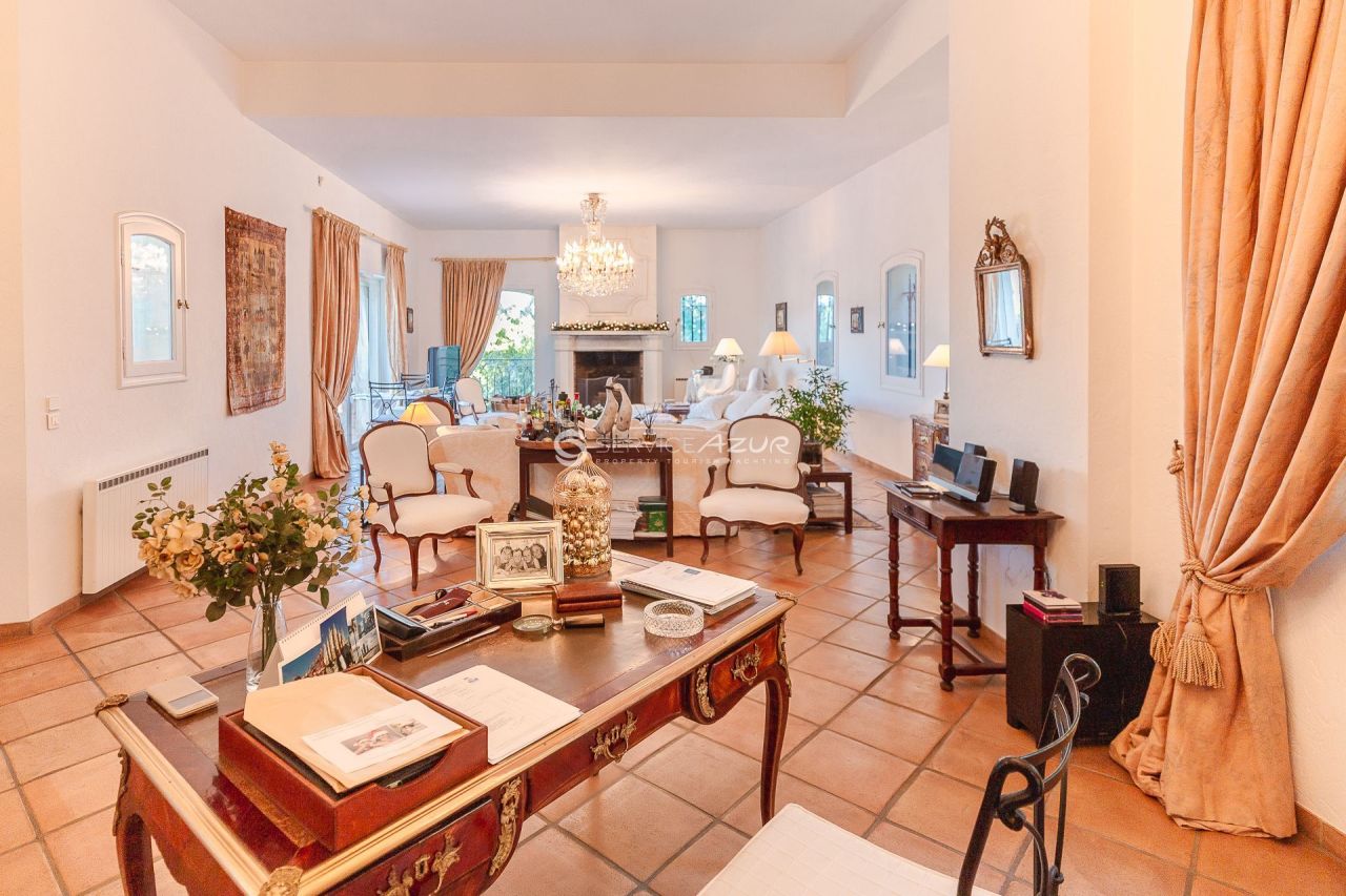 Villa en Antibes, Francia, 400 m² - imagen 9