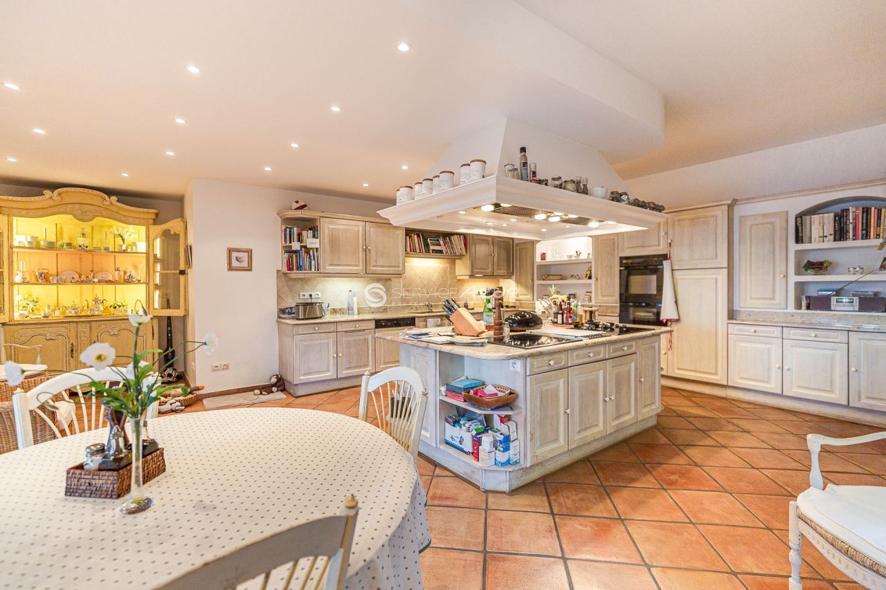 Villa en Antibes, Francia, 400 m² - imagen 10