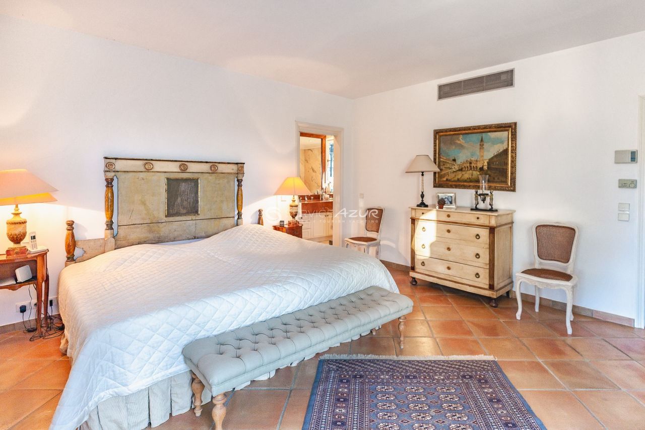 Villa en Antibes, Francia, 400 m² - imagen 13