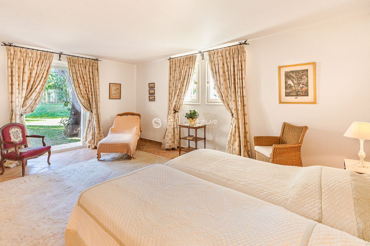 Villa en Antibes, Francia, 400 m² - imagen 16