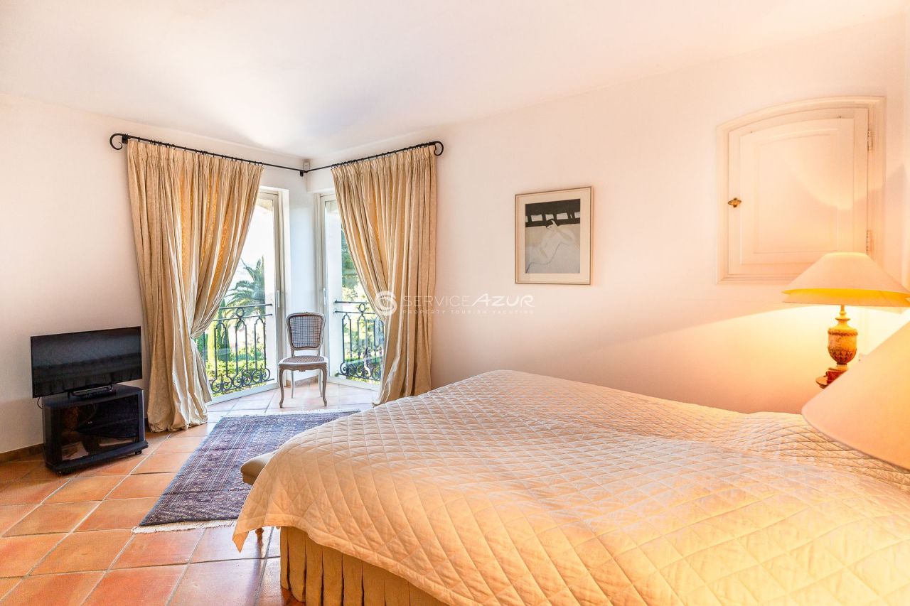 Villa en Antibes, Francia, 400 m² - imagen 18