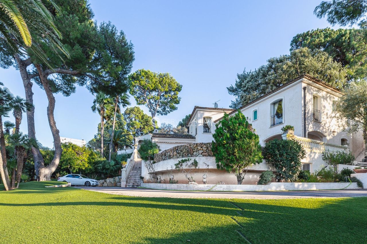 Villa en Antibes, Francia, 400 m² - imagen 19