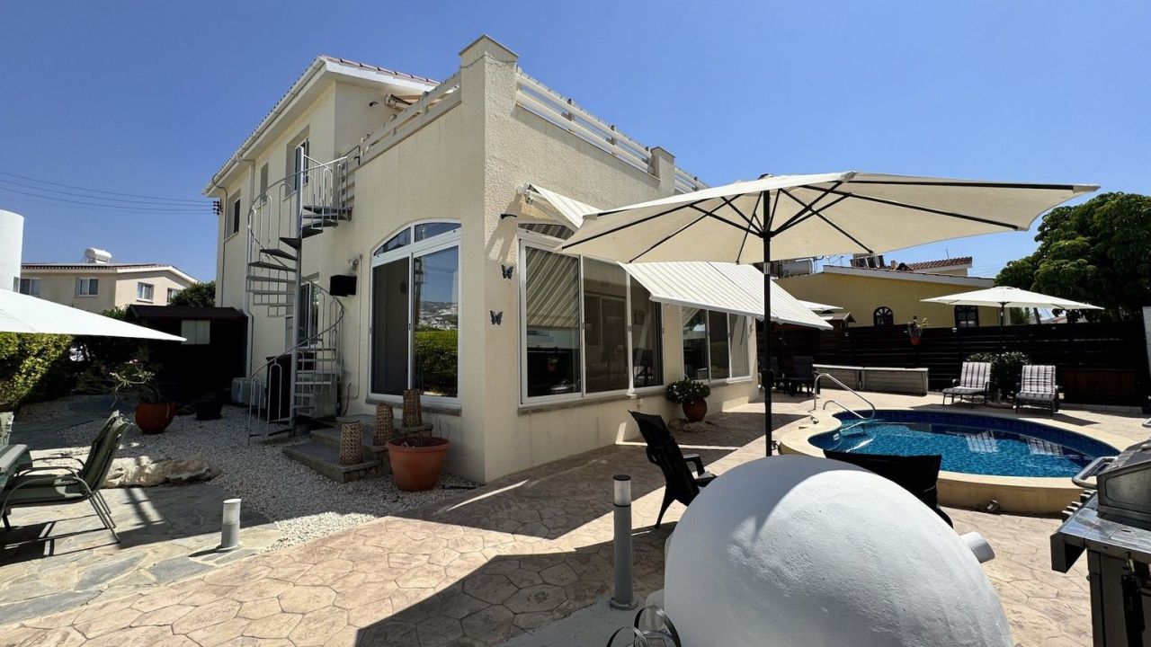 Villa en Pafos, Chipre, 152 m² - imagen 1
