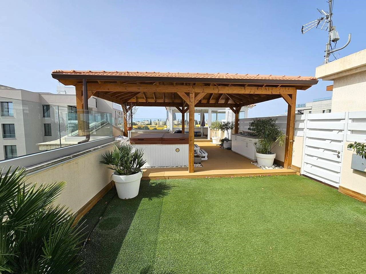 Ático en Limasol, Chipre, 162 m² - imagen 16