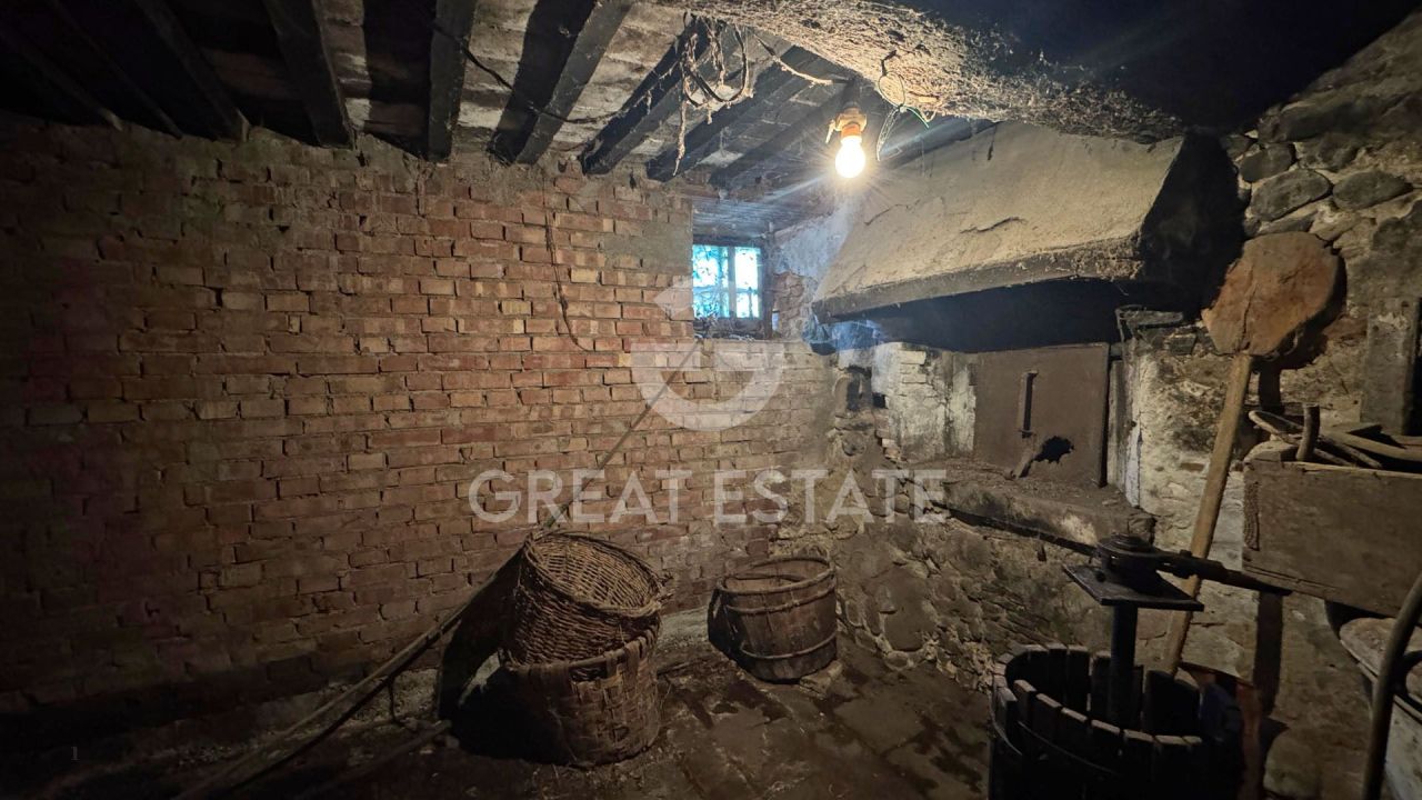 House San Casciano in Val di Pesa, Italy, 419.9 m² - picture 15