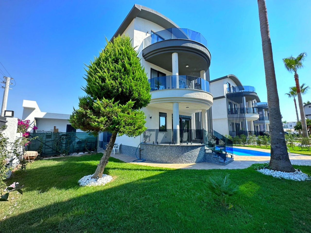 Villa à Alanya, Turquie, 280 m² - image 1