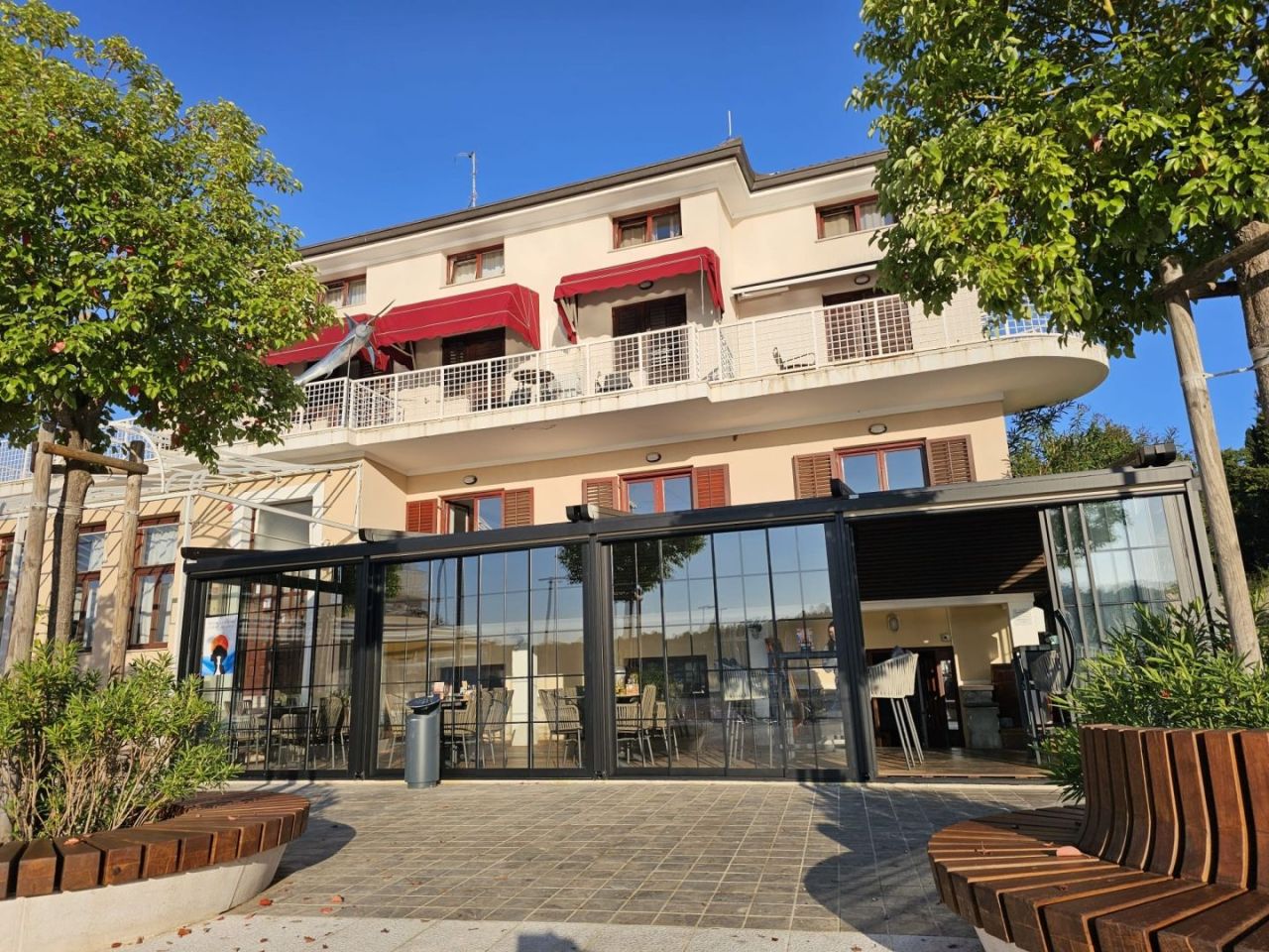 Hotel Omišalj, Croatia, 627 m² - picture 2