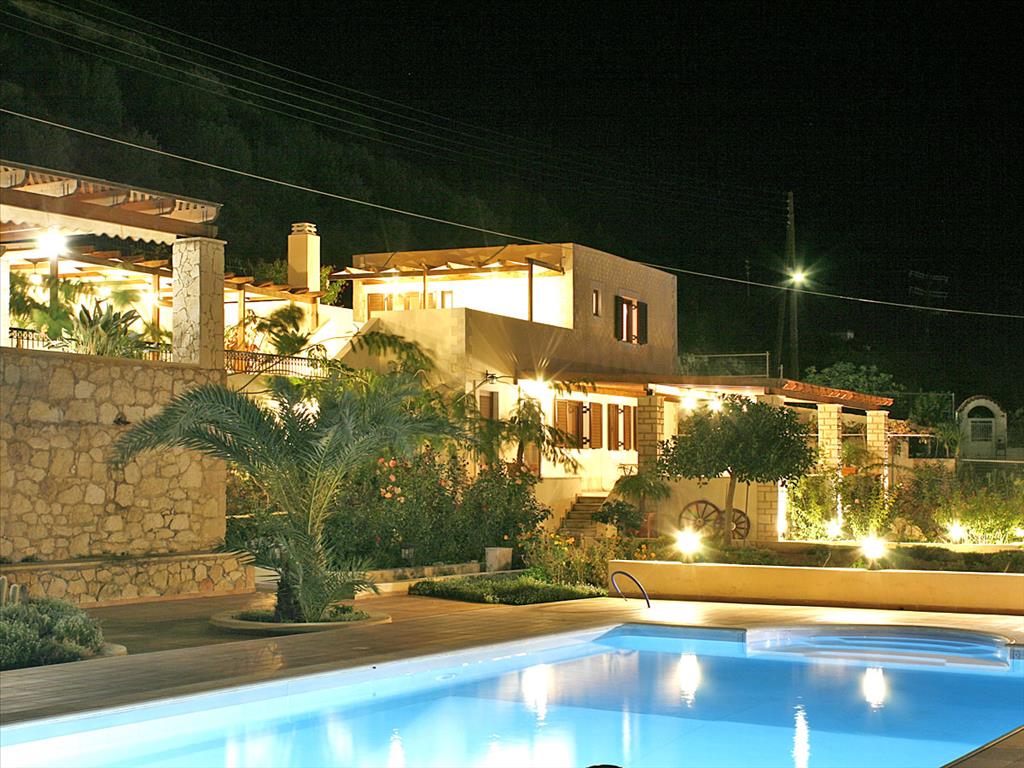 Villa in Heraklion, Griechenland, 288 m² - Foto 1
