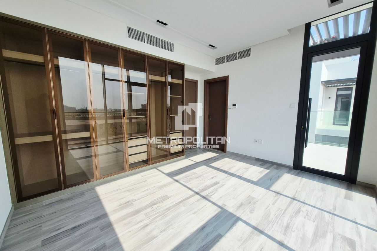 Townhouse in Ras al-Khaimah, UAE, 234 m² - picture 14