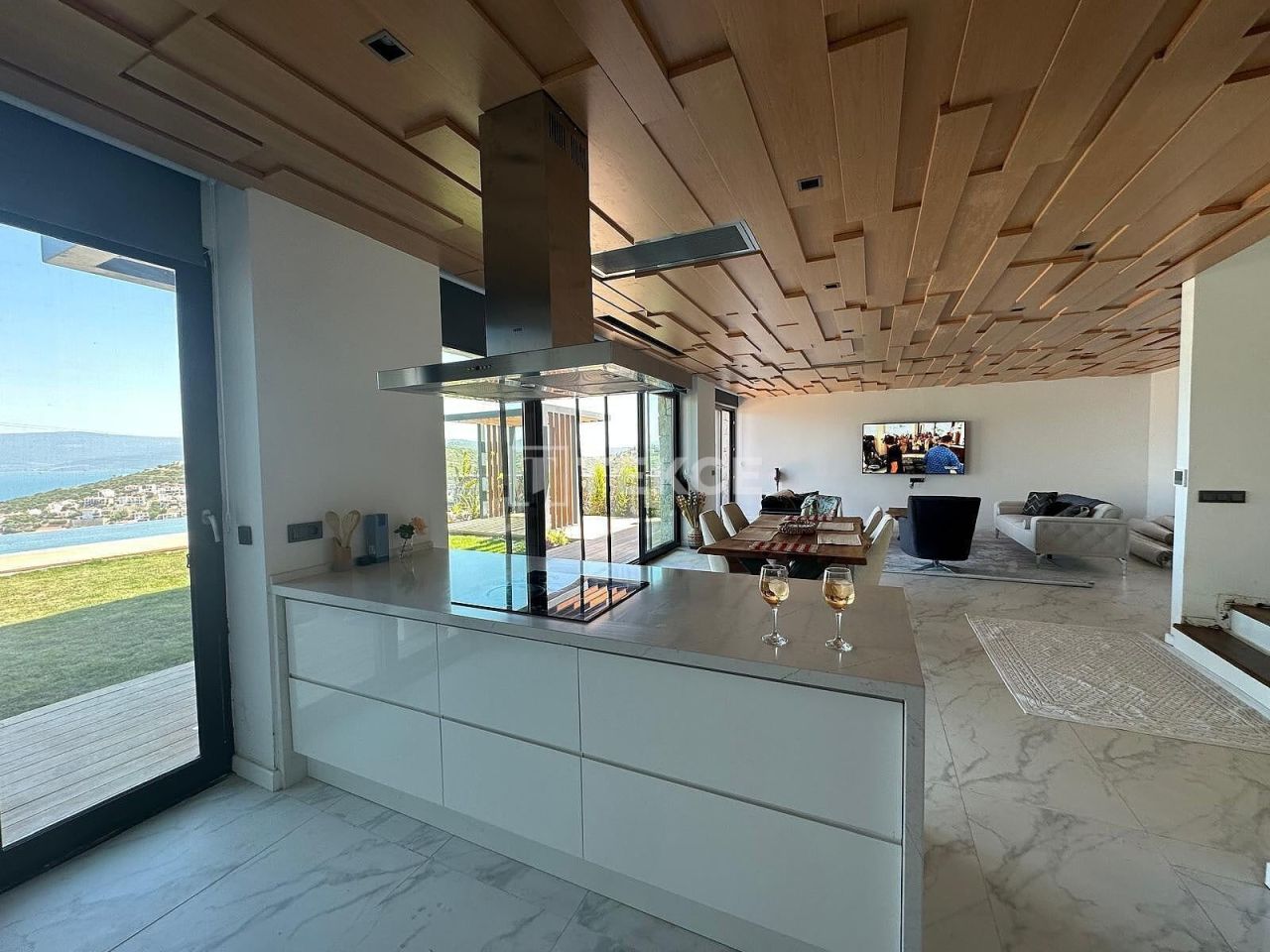 Villa à Milas, Turquie, 280 m² - image 15