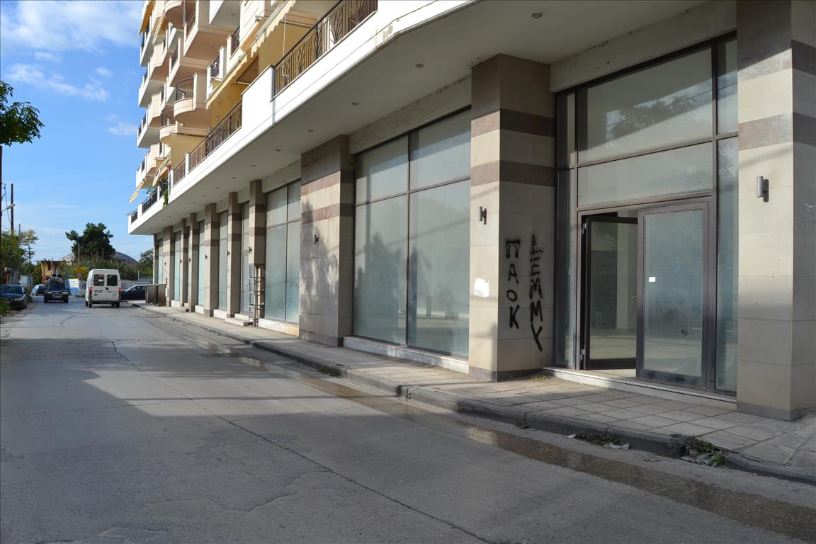 Biens commerciaux à Thessalonique, Grèce, 1 600 m² - image 1