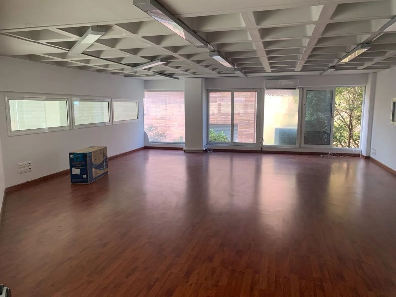 Gewerbeimmobilien in Athen, Griechenland, 600 m² - Foto 2