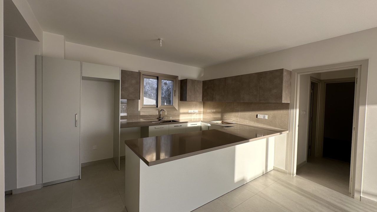 Piso en Pafos, Chipre, 113 m² - imagen 3