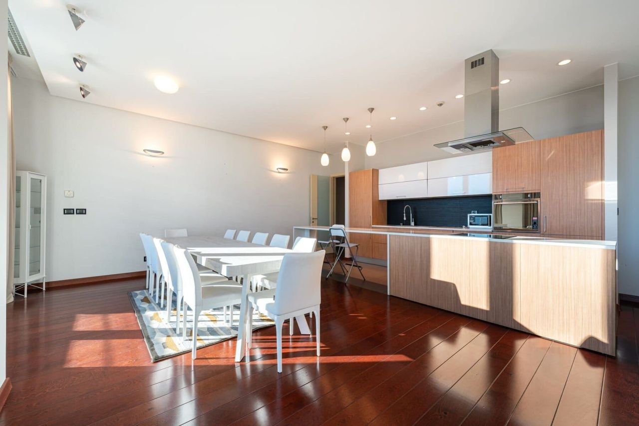 Apartment in Podgorica, Montenegro, 205 m² - picture 3