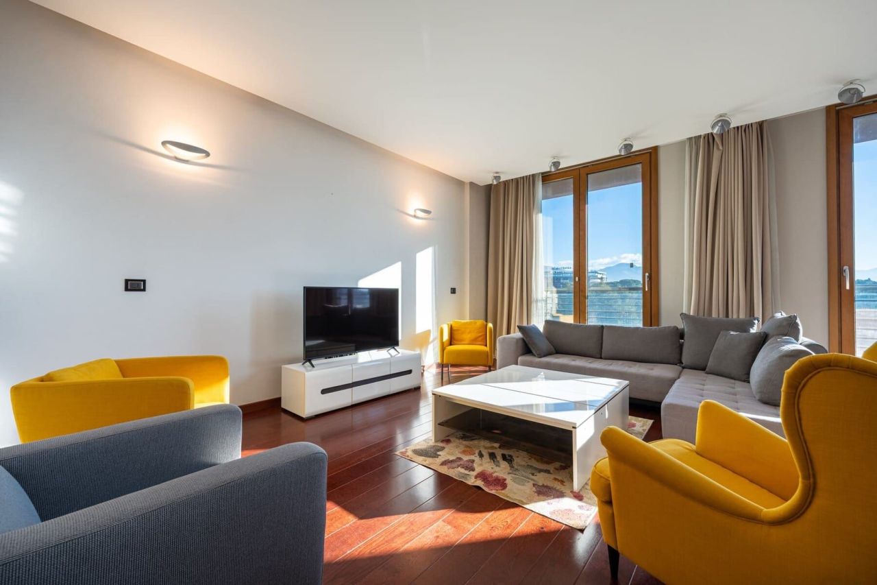 Apartment in Podgorica, Montenegro, 205 m² - picture 4