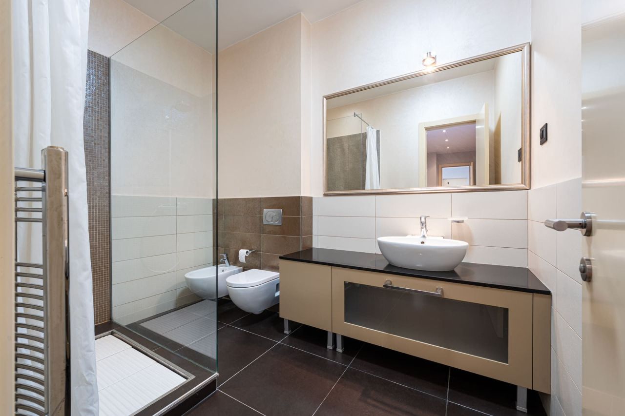 Apartment in Podgorica, Montenegro, 205 m² - picture 7