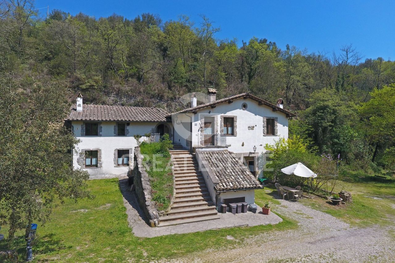 Casa a Orvieto, Italia, 384.55 m² - foto 3