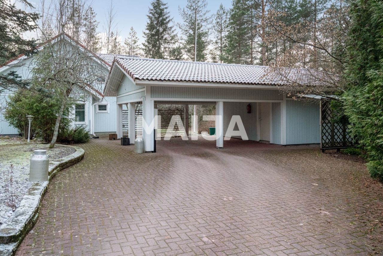 House in Riihimaki, Finland, 217 m² - picture 3