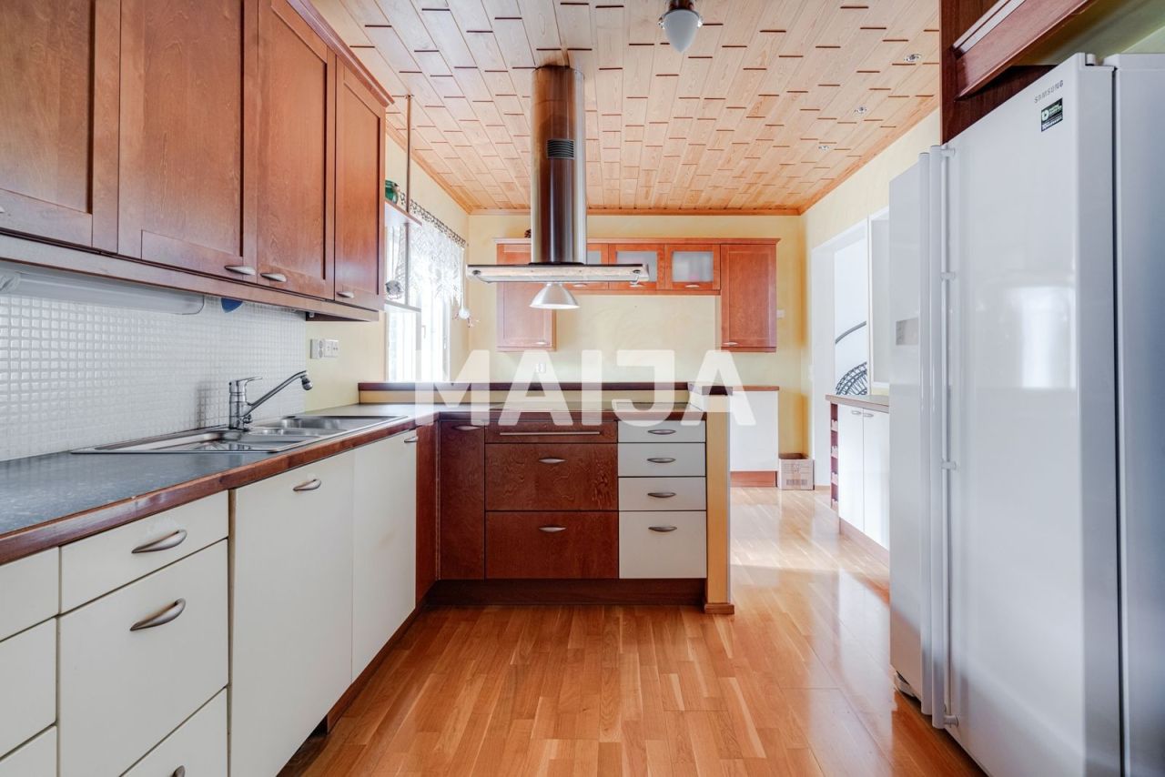 House in Riihimaki, Finland, 217 m² - picture 7