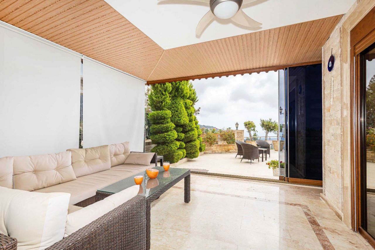 Villa in Alanya, Turkey, 240 m² - picture 8