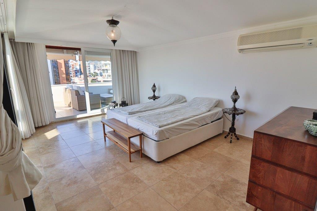 Apartment in Alanya, Turkey, 220 m² - picture 11