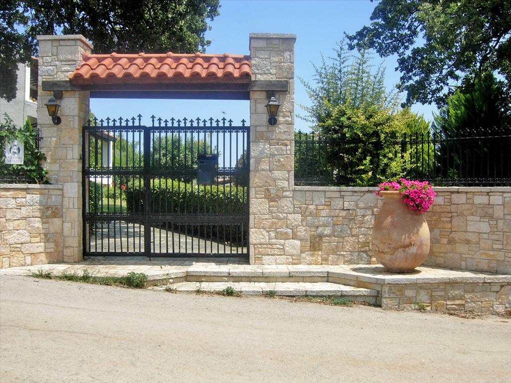 Maisonette in Attica, Greece, 400 m² - picture 11