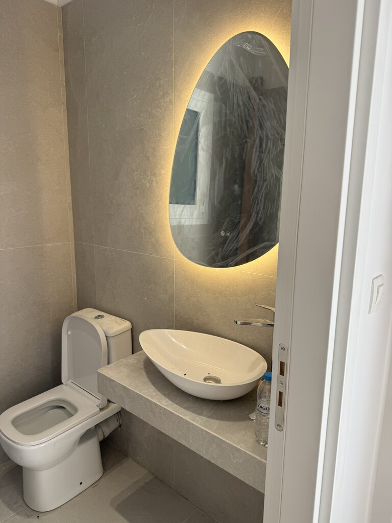 Flat in Athens, Greece, 49 m² - picture 12