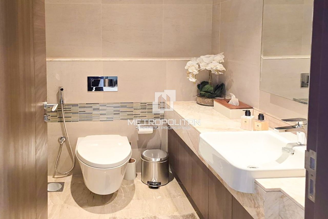 Apartment in Dubai, UAE, 139 m² - picture 7