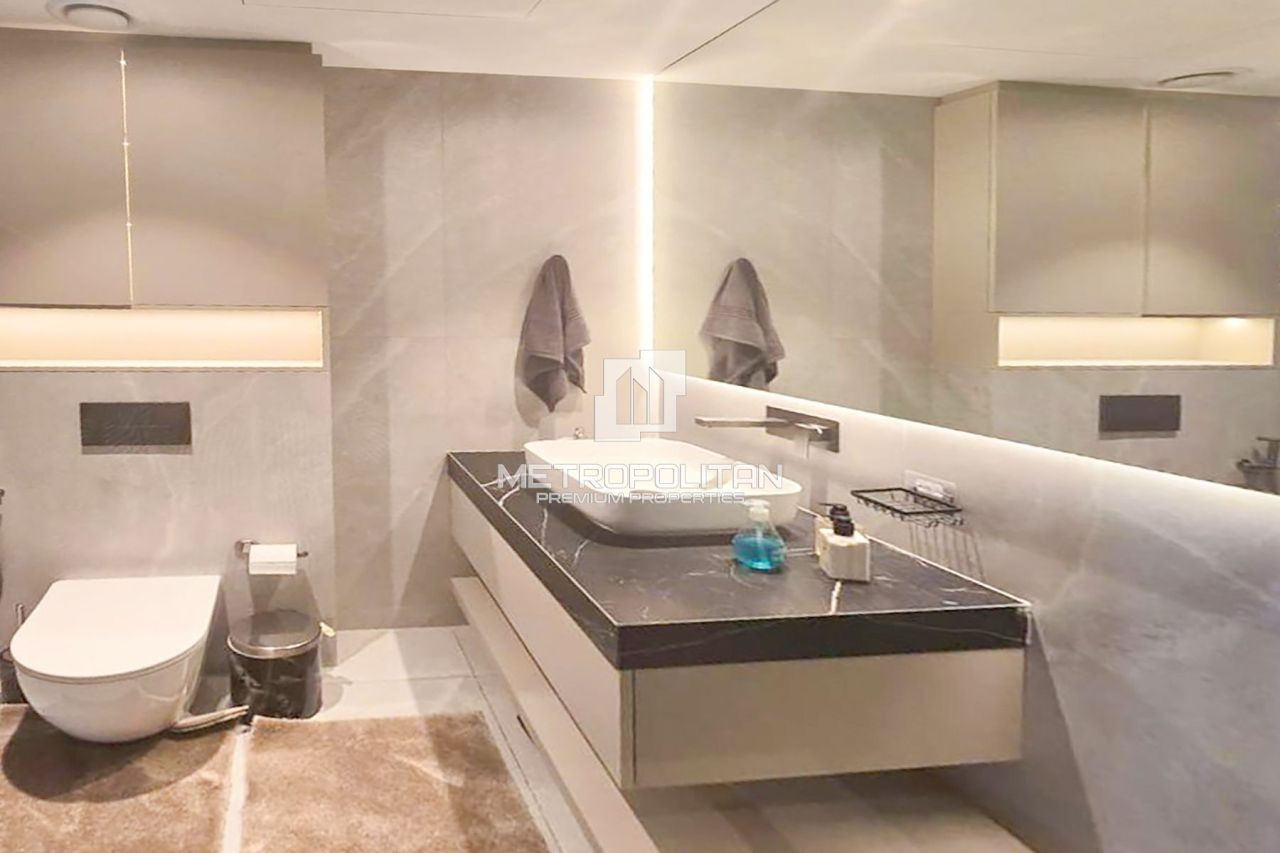 Apartment in Dubai, UAE, 139 m² - picture 12