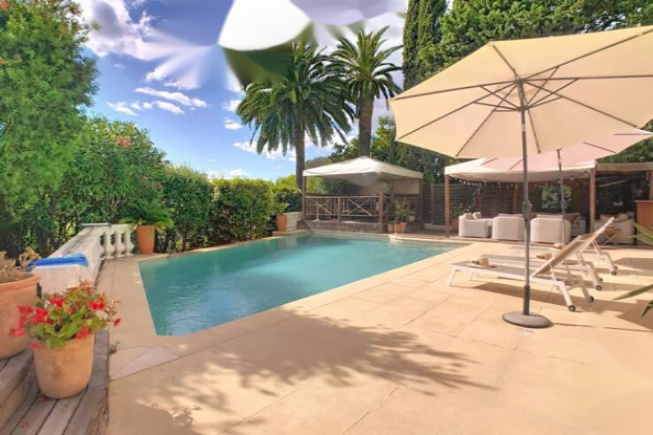 Appartement à Cannes, France, 178 m² - image 1