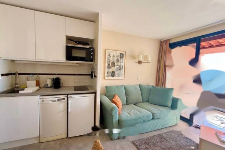 Flat in Cannes, France, 27 m² - picture 4