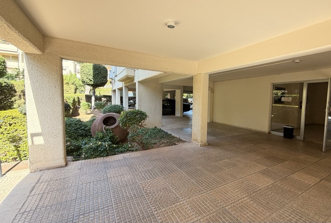 Piso en Limasol, Chipre, 48 m² - imagen 16