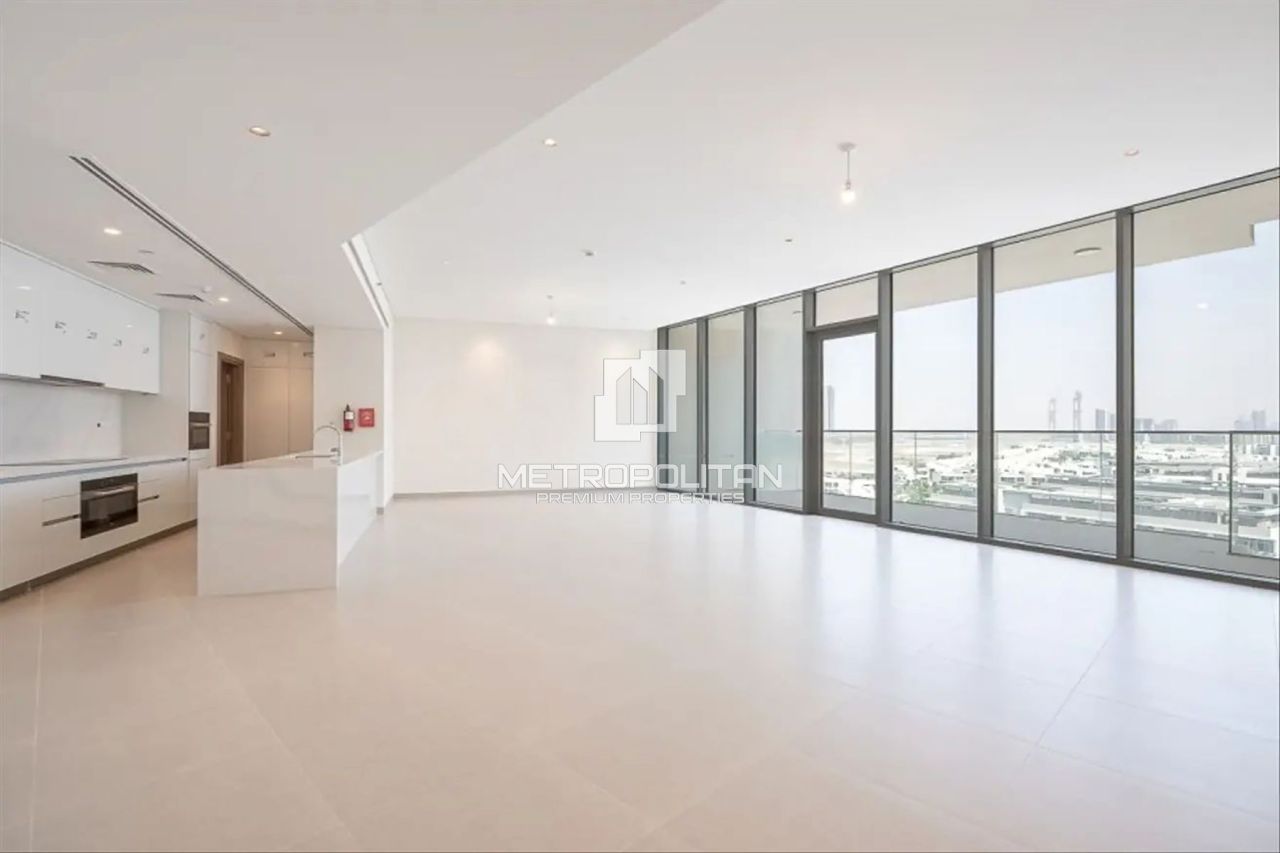 Apartment in Dubai, UAE, 224 m² - picture 1