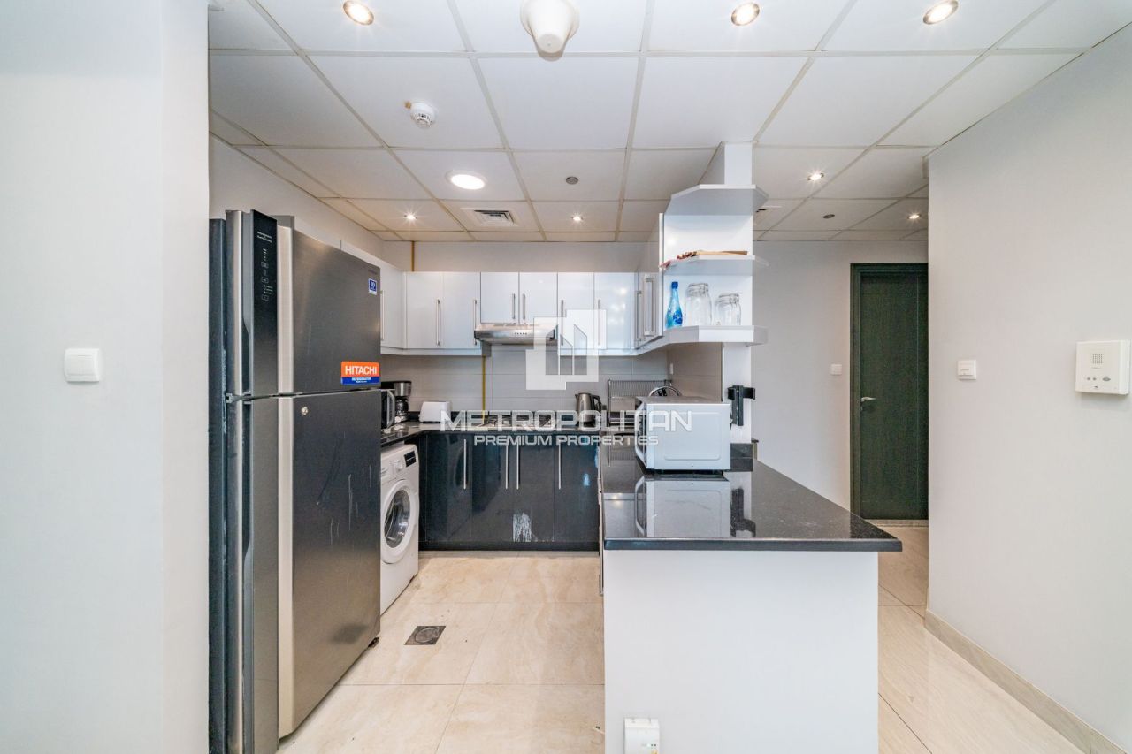 Apartment in Dubai, UAE, 122 m² - picture 6