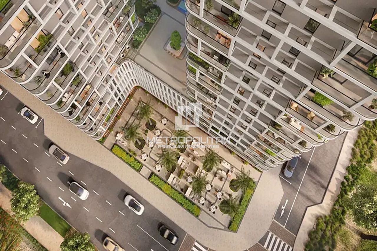 Apartment in Dubai, UAE, 68 m² - picture 10