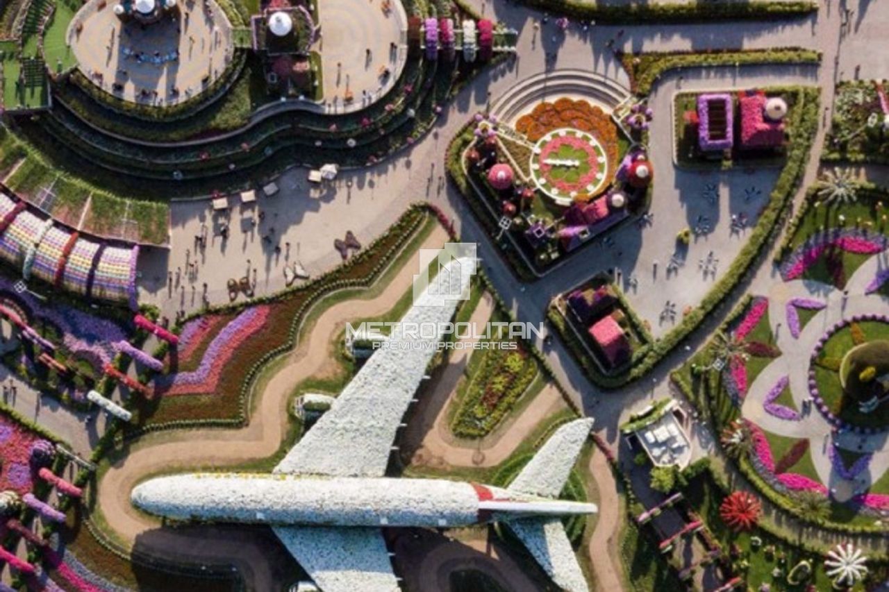 Villa en Dubái, EAU, 88 m² - imagen 11