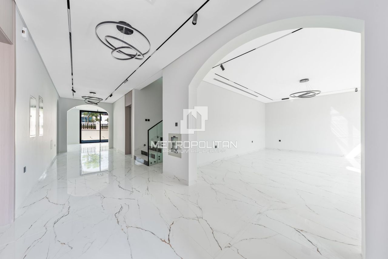 Villa in Dubai, UAE, 520 m² - picture 12