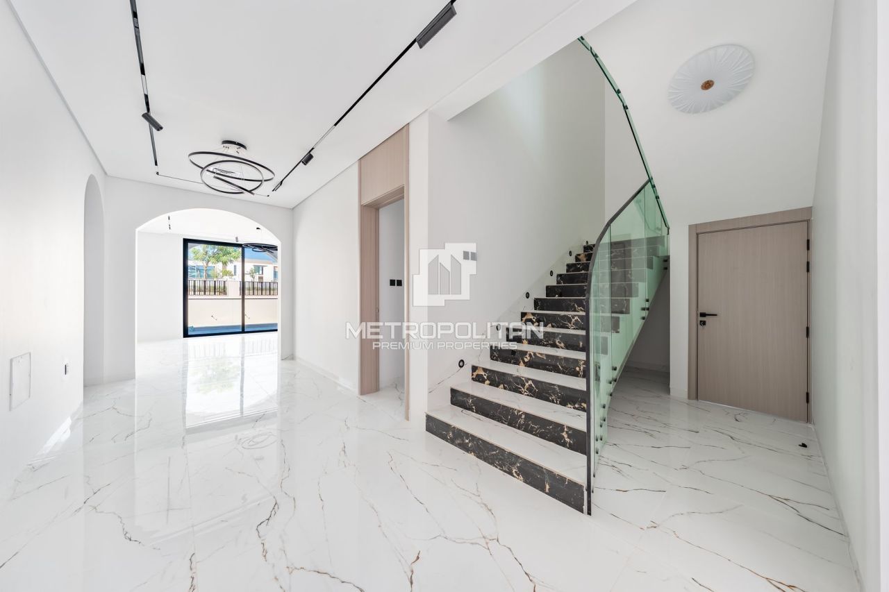 Villa in Dubai, UAE, 520 m² - picture 13