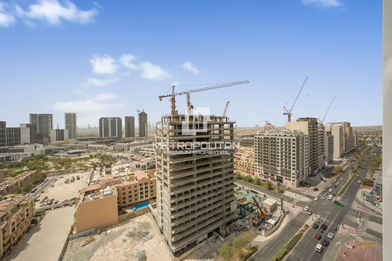 Apartment in Dubai, UAE, 64 m² - picture 15