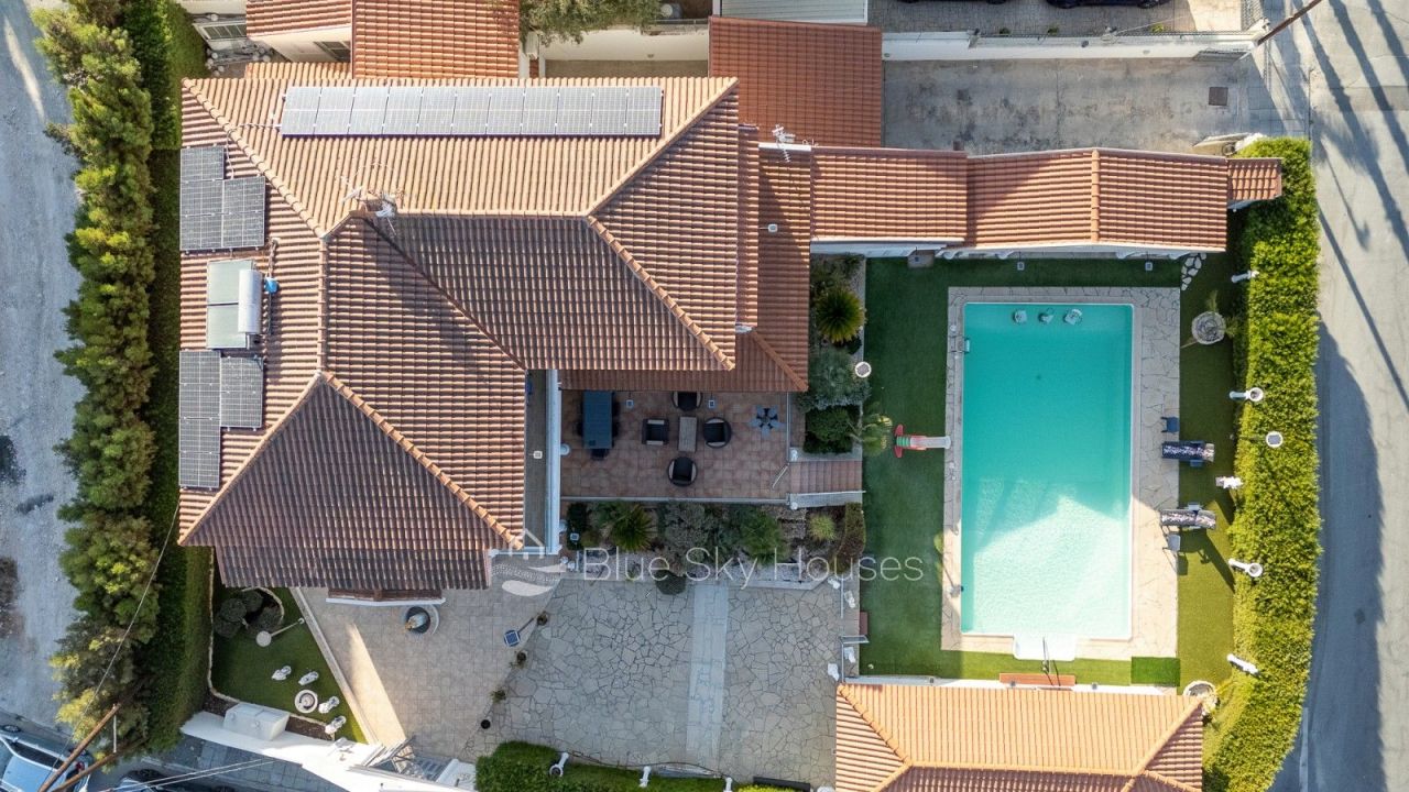 Villa in Limassol, Zypern, 314 m² - Foto 1