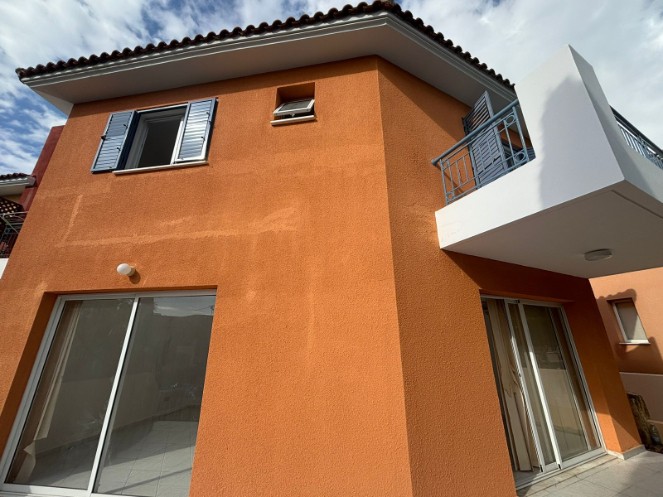 Townhouse a Paphos, Cipro, 139 m² - foto 2