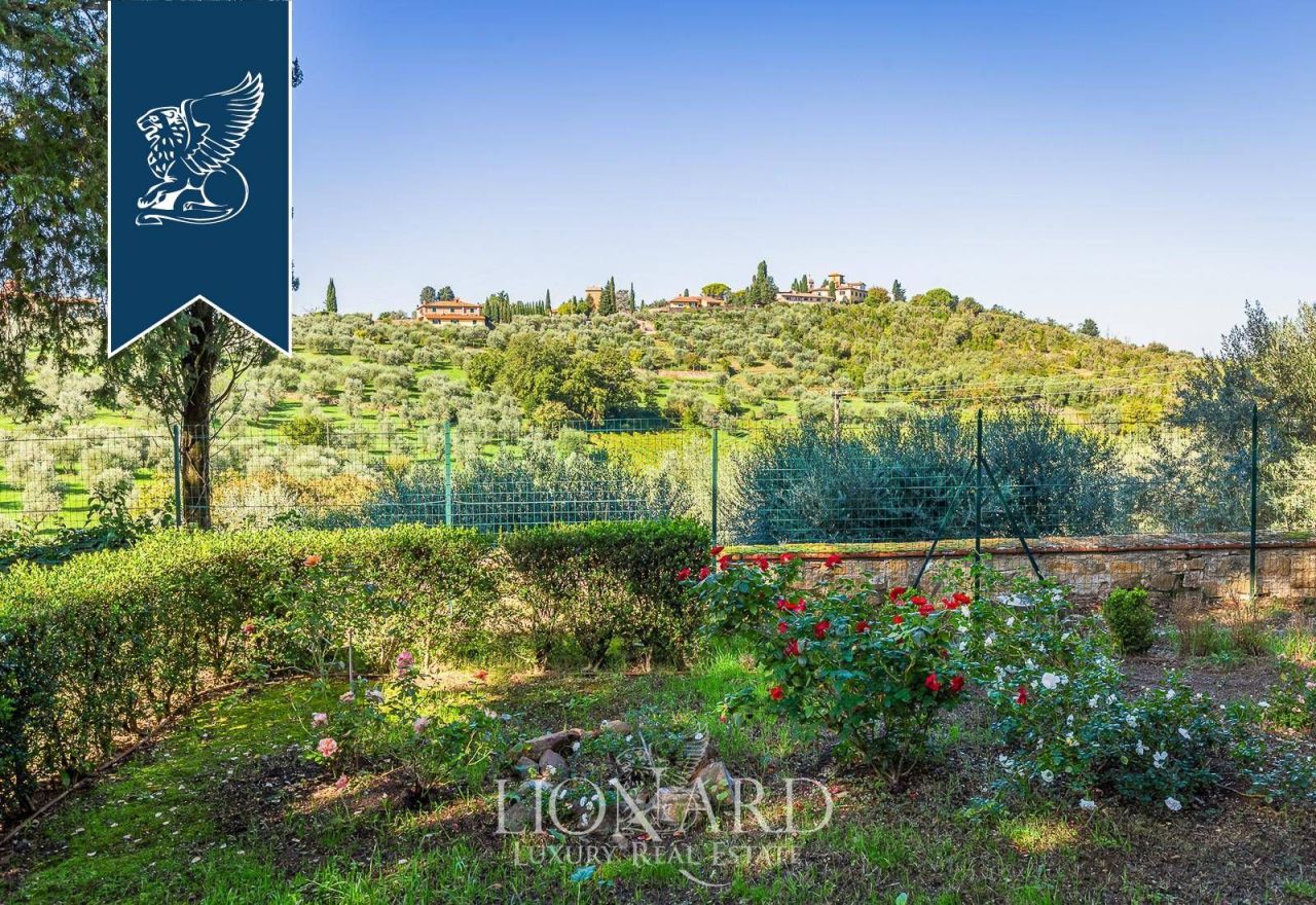 Villa in Florence, Italy, 1 350 m² - picture 9