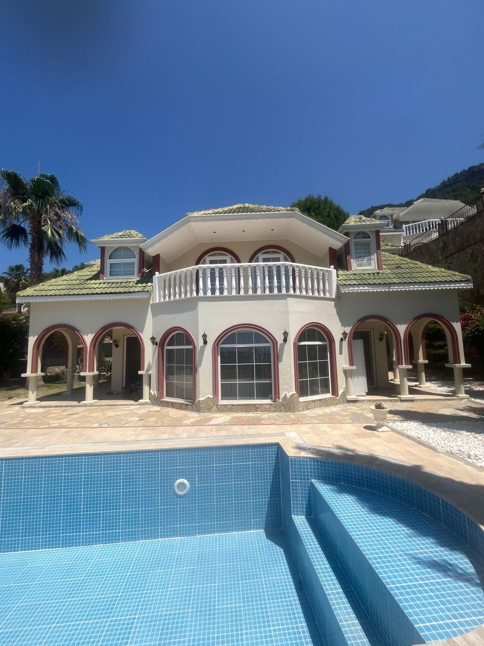 Villa in Alanya, Türkei, 250 m² - Foto 1