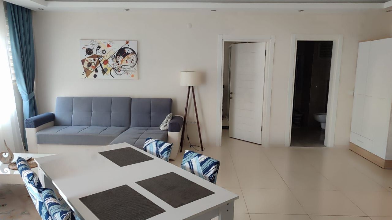 Apartment in Alanya, Turkey, 55 m² - picture 2