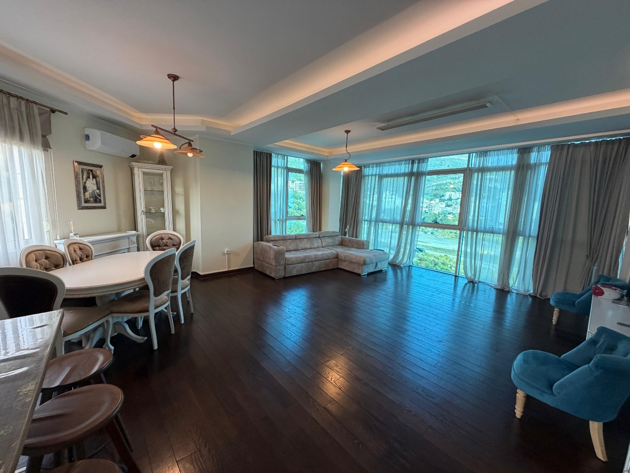 Appartamento a Becici, Montenegro, 89 m² - foto 1