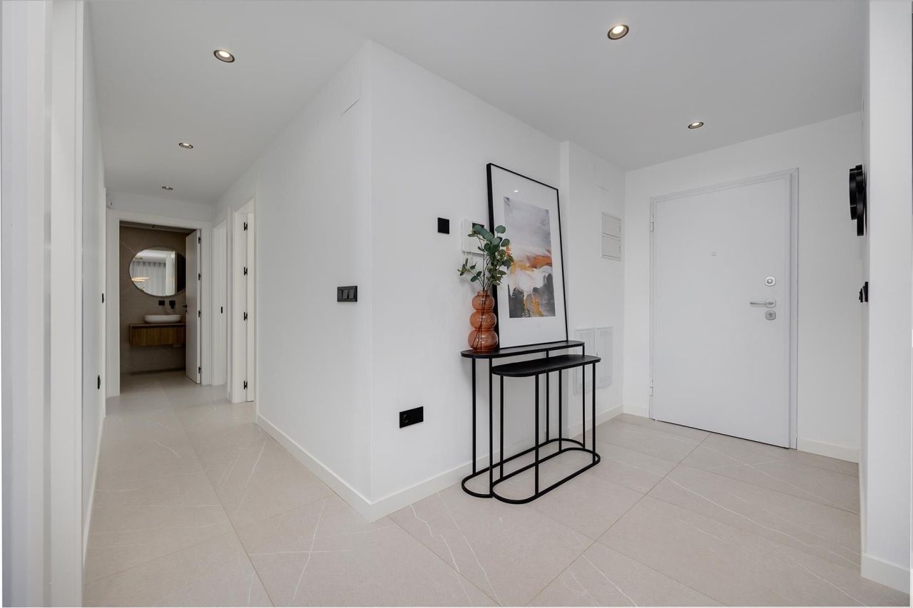 Villa in Torrevieja, Spain, 142 m² - picture 3